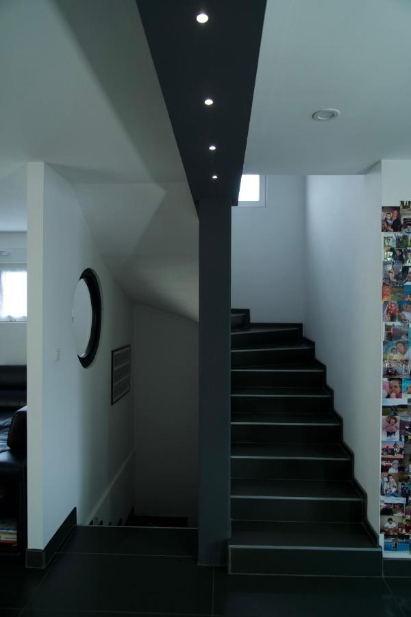 B&B Chez L'Habitant Chambre Privative Sur La Route Des Vins Tv Parking Box Velo Issenheim Dış mekan fotoğraf